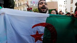 Explore more searches like drapeau algerie. La Tunisie Voit Les Manifestations En Algerie Avec Sympathie Mais Inquietude