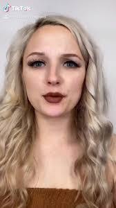 Leah Langford's Instagram, Twitter & Facebook