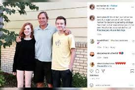 Explore tweets of darin olien @darinolien on twitter. Darin Olien Biography Net Worth House Books Career Wife Children Shakeology Diet Ebiographypost