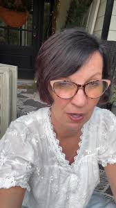 Have you ever tried crafting with bleach? 🧼👕 This fun DIY turns a plain  t-shirt into something totally unique! This is so fun because it can be  made for any season! 👉