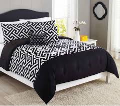 Black And White Bed In A Bag Walmart Better Homes And Gardens 5 Piece Greek Key Bedding Comforter Set Walmart Com Home Comforter Sets Bed Comforters