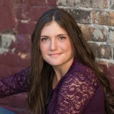 Lydia Whipple's Instagram, Twitter & Facebook