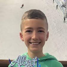 Eilish Dingle and Bradley Taylor's Wedding Website