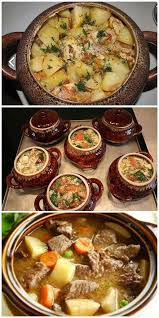 как приготовить мясо в горшочке с картошкой и грибами Sytnyj Uzhin Na Vsyu Semyu Zharkoe V Gorshochkah Hearty Dinner Chicken Crockpot Recipes Cooking Recipes Healthy