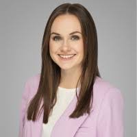 Sarah Cagle's Instagram, Twitter & Facebook