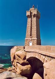 The walk to ploumanac'h, which starts near the gare maritime at the beach. Epingle Sur Phares Lighthouses Vuurtoren Faro Farol Leuchtturm