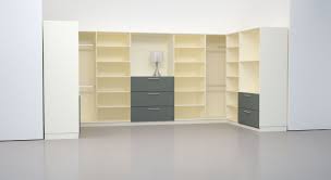 Begehbarer Schrank Pekerjaan Kayu Kayu