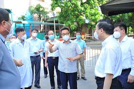 Phó thủ tướng lê văn thành, bộ trưởng phan văn giang đi cùng chuyến bay với các cán bộ, học viên học viện quân y vào nam để trực tiếp kiểm tra, động viên cán bộ, chiến sĩ đang làm nhiệm vụ chống dị. Pho Thá»§ TÆ°á»›ng Chinh Phá»§ VÅ© Ä'á»©c Ä'am Kiá»ƒm Tra Cong Tac Phong Chá»'ng Dá»‹ch Covid 19 Táº¡i Ha Ná»™i Bao áº£nh Viá»‡t Nam