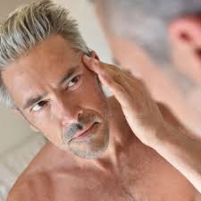 You actually want a little width in your style, so any hairstyle that helps widen the jawline is flattering. What Is My Face Shape A Gentleman S Guide To Find It In 5 Easy Steps