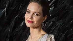 Инстаграм анджелина джоли (angelina jolie). Angelina Jolie Has A Secret Instagram Account