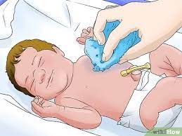 Keep your little one cozy. 5 Ways To Bathe A Newborn Wikihow Mom