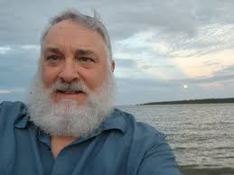 Happening today: Governor Henry McMaster, the South Carolina Department of  Administration, and the South Carolina Department of Veterans' Affairs will  be hosting a virtual career fair Sept. 17 for veterans looking to