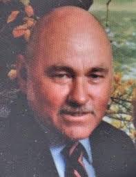 Kenneth Kammerer's Instagram, Twitter & Facebook