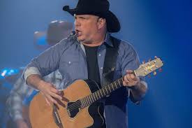 Jun 08, 2021 · garth brooks announces seven massive stadium tour dates for 2021 madeleine o'connell june 8, 2021 country music star garth brooks is picking up right where he left off on his stadium tour, which began in 2019. It S Official Garth Brooks To Headline 2021 Cheyenne Frontier Days Casper Wy Oil City News