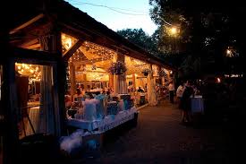 Alpine Gardens In Columbia Mo Missouri Wedding Venues Diy Outdoor Weddings Outside Wedding