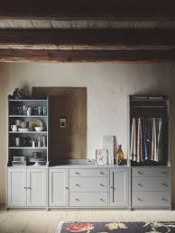 Ikea Nous Propose Une Nouvelle Decoration Pour L Automne 2020 Planete Deco A Homes World Ikea Rangement Au Mur Armoire 2 Portes