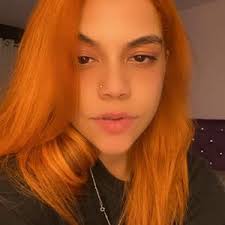 Desiree Moran (@bitchydez)