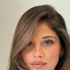 Shelby Bynum's Instagram, Twitter & Facebook