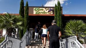 They took sanitizing wipes away from the olive garden. Darden Restaurants Dri Q2 2021 Earnings Beat Sales Fall Short