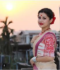 Assamese Traditional Dress Assam Girl Traditional Attire Assamese Cultural Dress Assamese Gir Most Beautiful Indian Actress Beauty Girl Beautiful Girl Face