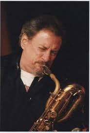 Miguel Ángel Marrero "Malaret" "Rubio" "Mike" Nace un 14 de junio en Puerto  Rico. Timbalero y Percusionista Completo, que participó con "El Gran Combo  de Puerto Rico" y otras bandas más. Ingresó