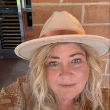 Deborah Biddle (biddleturner)