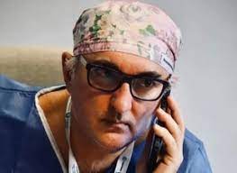 Scorri l'elenco dei defunti nel 2021. 154redldf3vyxm
