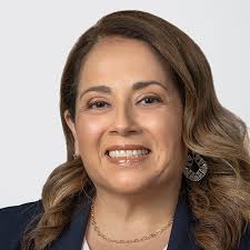 Cindy Duque's Instagram, Twitter & Facebook