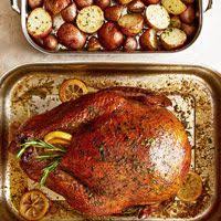 Recipes Granny Smith Apple And Smoky Bacon Stuffing Sur La Table Cooking Pork Tenderloin Vegetarian Cooking Classes Veggie Recipes
