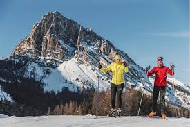 In inverno i nostri ospiti potranno sciare sulle piste da sci. Cortina D Ampezzo 70 Km Di Piste Da Sci Di Fondo Nelle Dolomiti