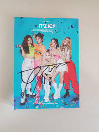 Compare price, check price and shop with confidence on biggo! Wts Itzy Itz Icy Yuna Mwave Signed Album Hobbies Toys Memorabilia Collectibles K Wave On Carousell