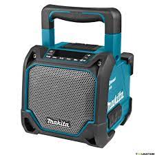 You can even send it audio from an mp3 player via the aux port. Makita Dmr202 Baustellen Radio Bluetooth
