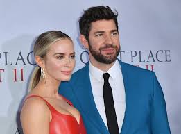 Emily was born in wandsworth in the capital city, london in england. John Krasinski And Emily Blunt Haven T Told Their Kids They Re Famous Indy100