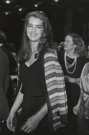 كل الناس بتقول مبروك أناشيد أفراح إسلامية بدون موسيقى. 14 Brooke Mom 6 Ideas Brooke Brooke Shields Shield