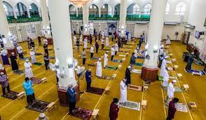 Hukum solat sunat hari raya adalah sunat muakkad iaitu solat sunat yang sangat dituntut melaksanakannya. Mkn S Official Raya Aidilfitri 2021 Sop As Of 11 May In English Trp