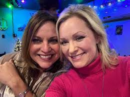 Danielle Parton's Instagram, Twitter & Facebook