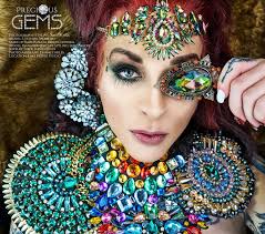 A dialogue between haute couture and high jewelry. ✨ When Victor  Weinsanto's @weinsanto creative boldness meets Maxence Van Der Bauwede's  heritage and craftsmanship, the result is Lace & Diamond, a collection where