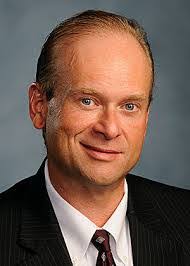 Jim Loring's Instagram, Twitter & Facebook