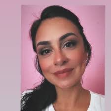 Theresa Graybeal's Instagram, Twitter & Facebook