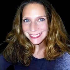 Amazon.com: Echoes Of Tomorrow: Mia eBook : Rivers, Tamsyn: Kindle Store