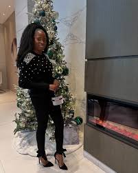 We wish you a very Beautiful and Merry Christmas! #merrychristmas  #jesusisthereasonfortheseason #jesusisking #seasonsgreetings