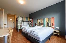 Offer space in the fridge + 1 free kitchen fridge (for longer stays). Die Besten Gruppenunterkunfte In Berlin Kluhspies Klassenfahrten