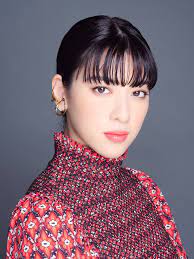 ayaka miyoshi 三吉彩花 三吉 美人 顔 かっこいい ポーズ イラスト