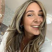 The Girls Bathroom: The Must-Have Book for Messy, Wonderful Women by Cinzia  Baylis-Zullo