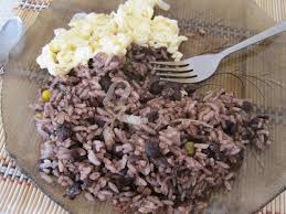 Consisting of rice and beans as a base, gallo pinto has a long history and is important to costa rican and nicaraguan identity and cultures, just as rice and beans variations are equally important in many latin american cultures as well. Gallo Pinto Recipe Costa Rican Nicaraguan Red Beans And Rice Whats4eats