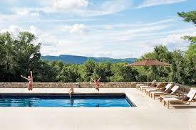 11 Luxurious Private Pools Swimming Pool Designs Pool Designs Modern Pools