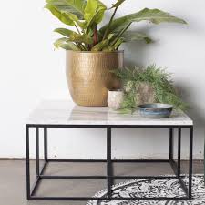 Couchtisch, quadratisch, modern, marmor, metall … die verwendung von spiegeln für die innendekoration ist seit langem keine neuheit. Couchtisch Vico 80 X 80 Cm Marmor Weiss Beistelltisch New Maison Esto Ihr Grosser Mobel Online Shop