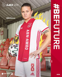 Latest on ajax midfielder sherida spitse including news, stats, videos, highlights and more on espn. Ajax Vrouwen Sherida Spitse Ajax Vrouwen Your New Facebook