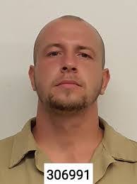 Samuel Kern's Instagram, Twitter & Facebook