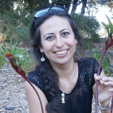 Mabel Delgado's Instagram, Twitter & Facebook